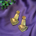 Load image into Gallery viewer, Ekani Samaya Jaali Embossed Work Gold Polish Brass Earrings
