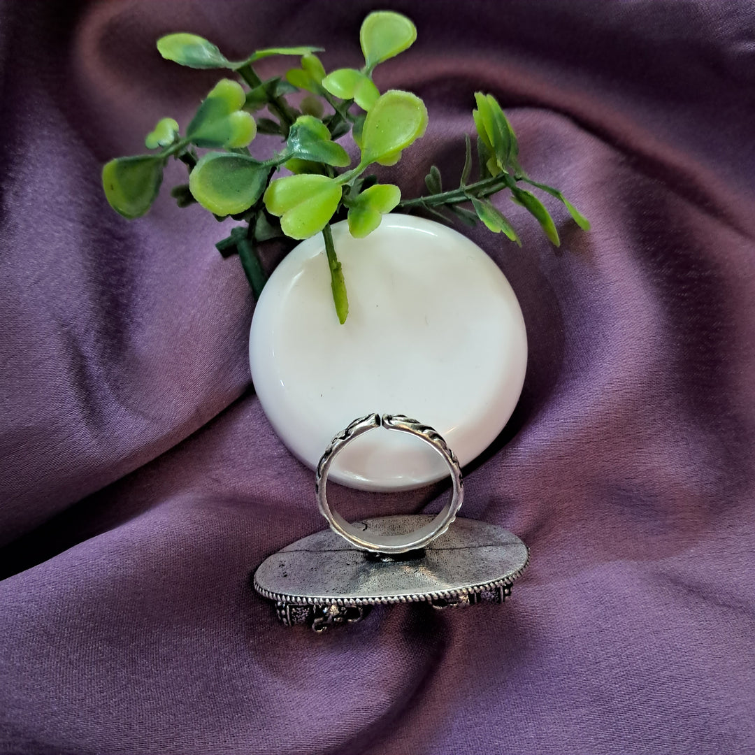 Ekani Green Double Elephants Brass Silver Ring