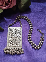 Load image into Gallery viewer, Ekani Chitai Work Brass Silver Necklace Combo Set
