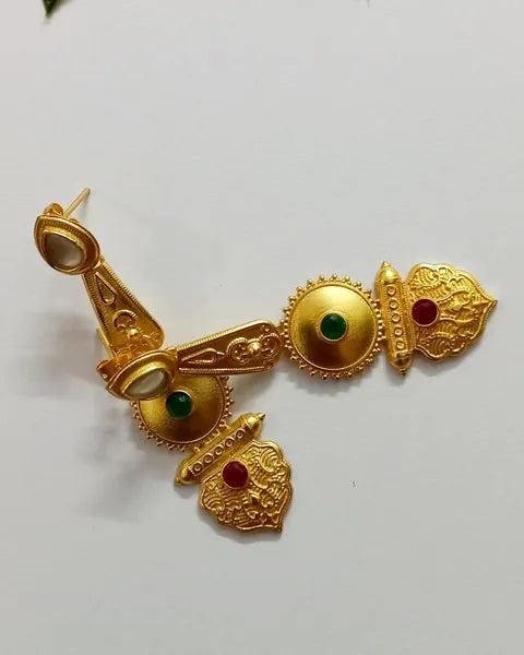 Ekani Zunida 1 Gram Gold Polish Brass Kundan Stone Earrings